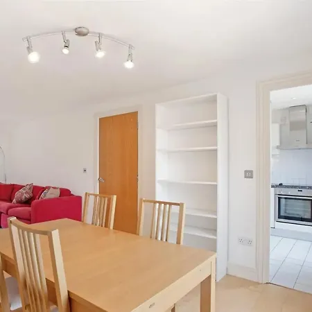 Cozy 2 Bedroom - After Booking Request - Peаse Contаct Our Manаger On Tеlegram, To Confirm Your Booking - Telegrаm Username Is - Armasbook Apartment